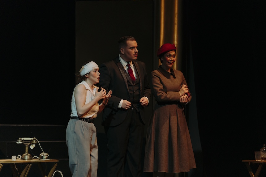 49 FESTIVAL INTERNACIONAL DE TEATRO DE BADAJOZ - "RINOCERONTE"